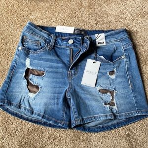 Judy blue camo shorts!